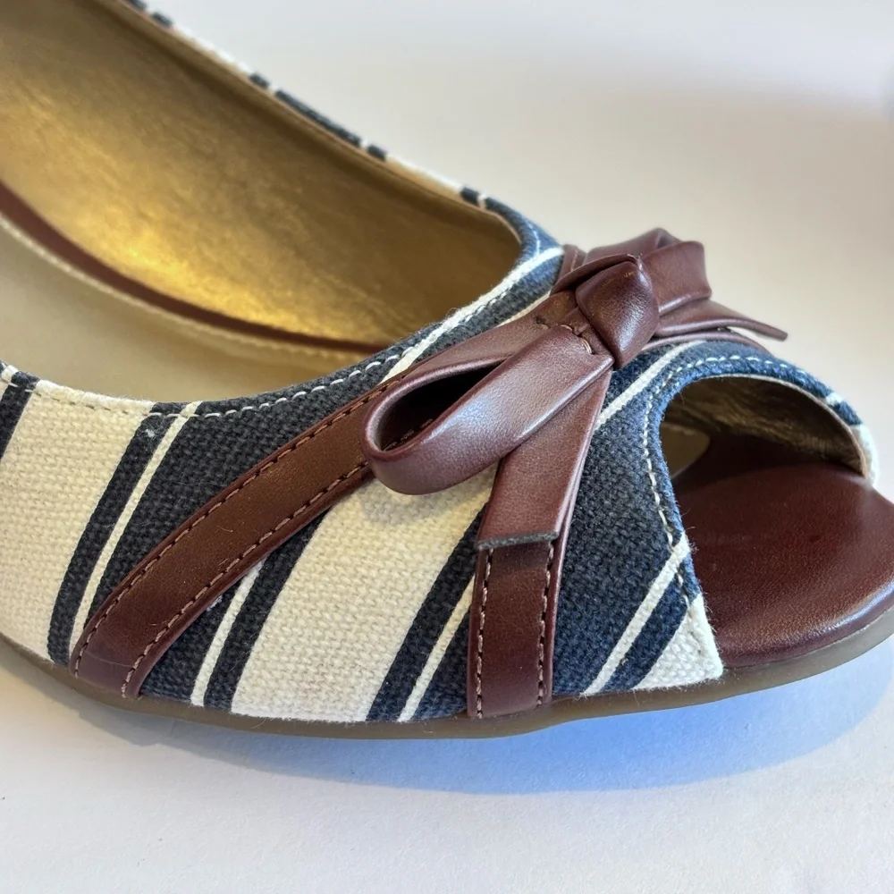 Kelly & Katie Women's Open Toe Low Wedge Cork Heel Blue White Stripe Fabric Shoe